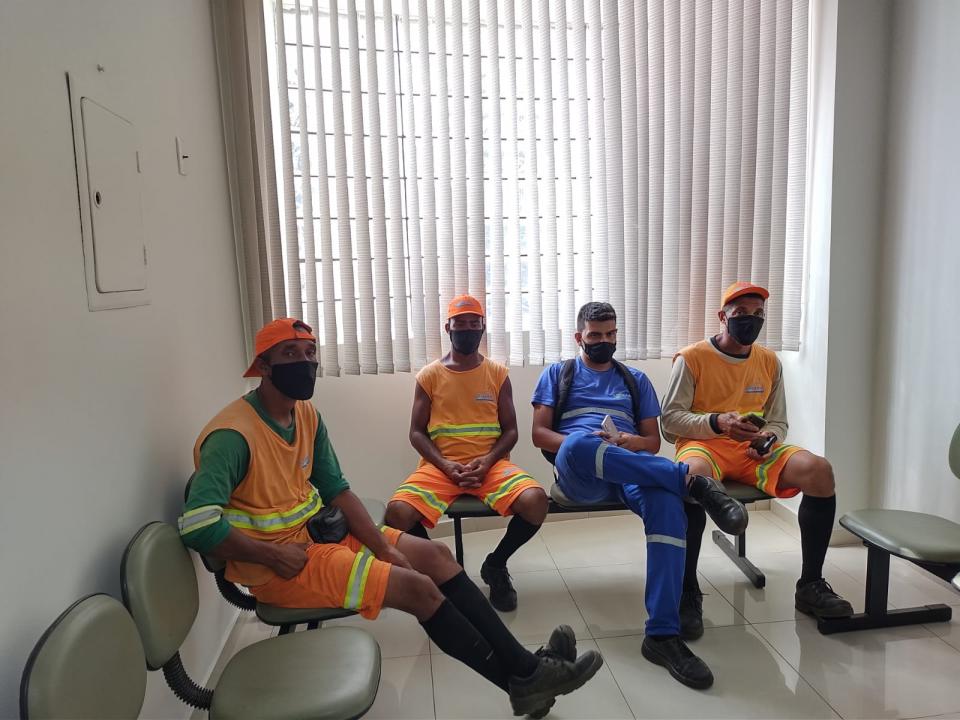 Foto 2 de 5 — Ministério Público ouve coletores e deve fazer nova proposta ao Daae; entenda